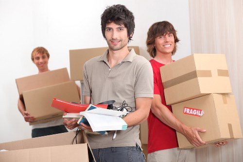 Long-distance piano transport and secure loading