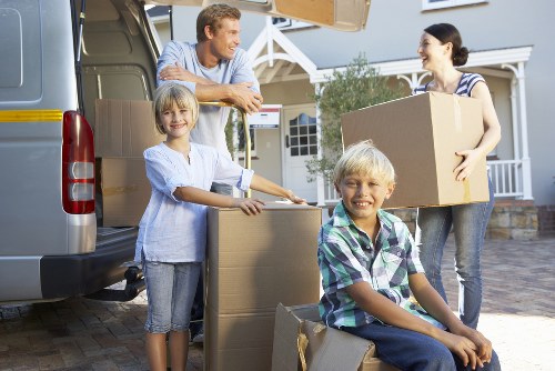 Office relocation support with packing and unpacking services in UK